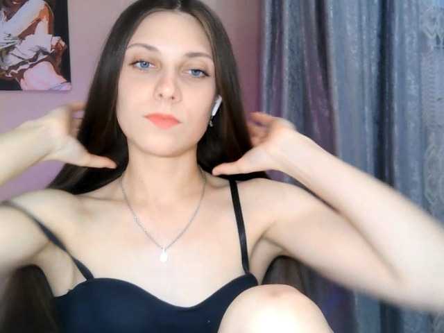 MagaliOttaway's BongaCams show and profile