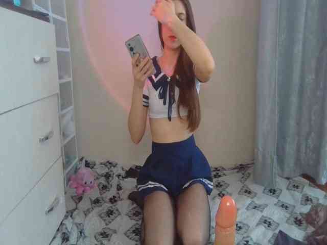 MagaliOttaway webcam