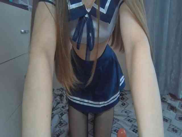 MagaliOttaway webcam