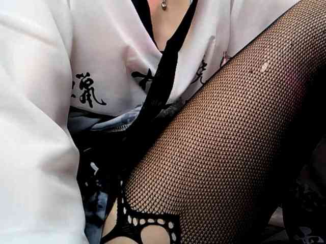 MagaliOttaway webcam