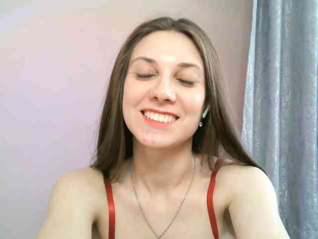 MagaliOttaway webcam