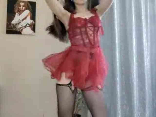 MagaliOttaway webcam