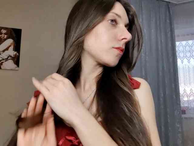 MagaliOttaway webcam