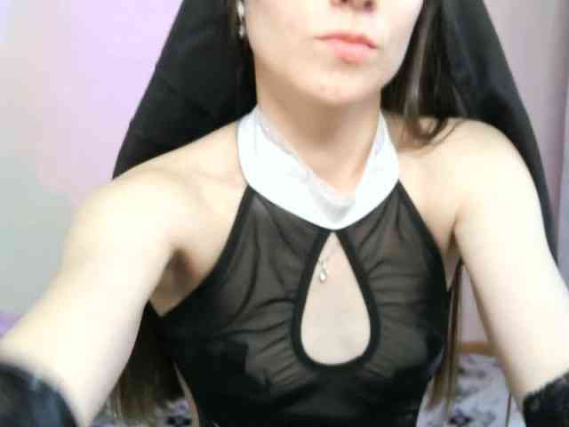 MagaliOttaway webcam