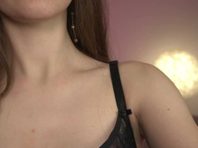 KateCherry — Show my tiny panties 