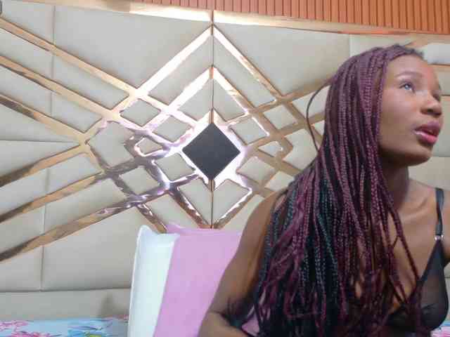 tightlittleebony webcam