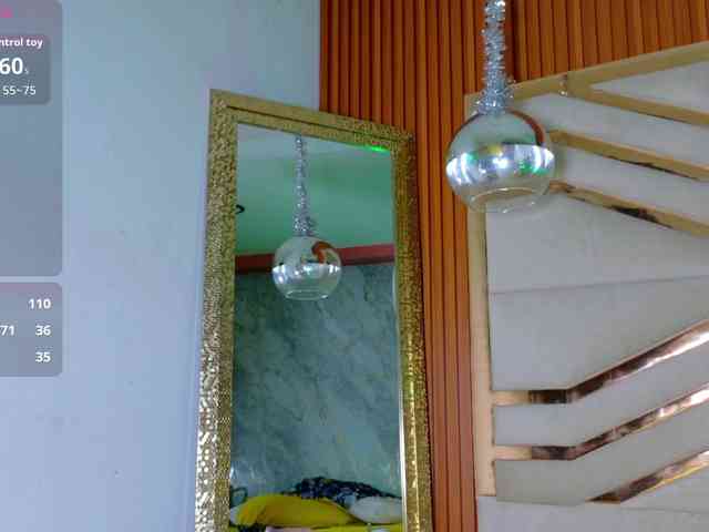 tightlittleebony tightlittleebony