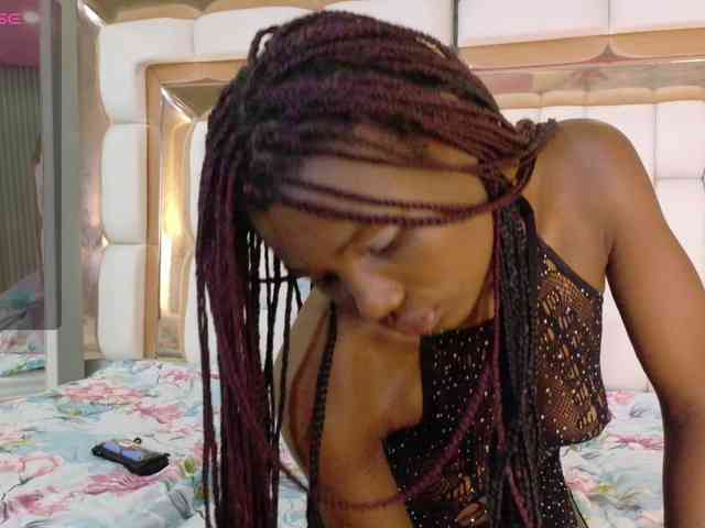 tightlittleebony webcam