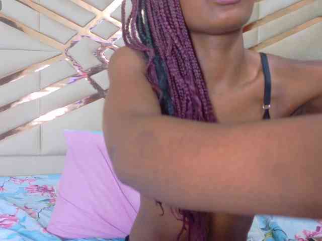 tightlittleebony webcam