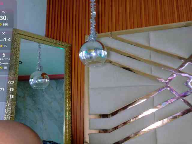 tightlittleebony tightlittleebony