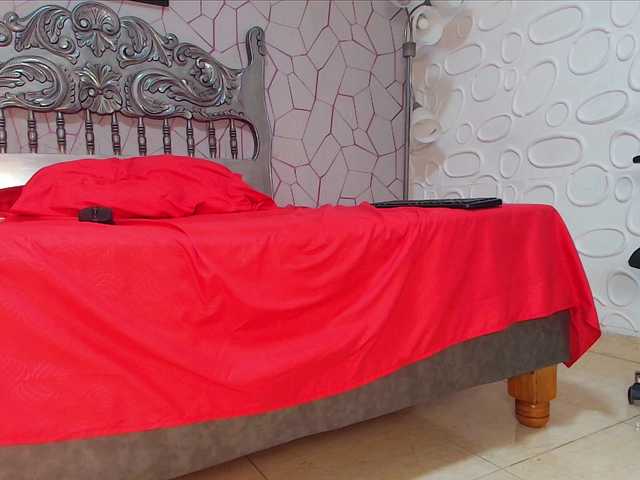 meganrousx's BongaCams show and profile