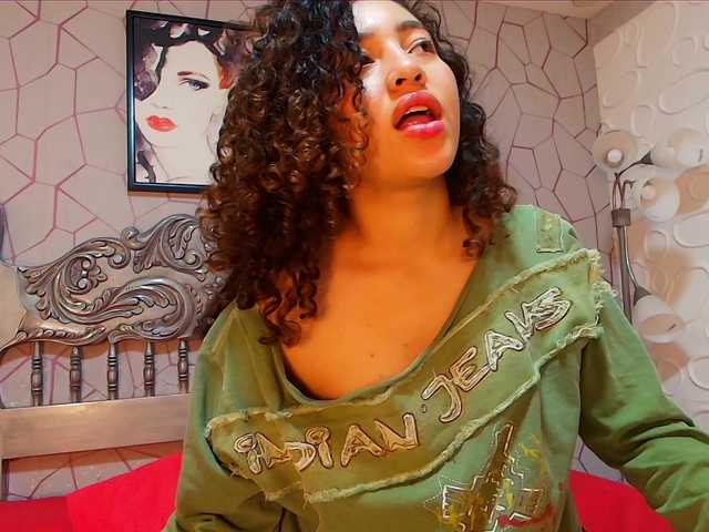 Preview of meganrousx