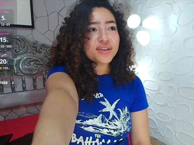 meganrousx Live Webcam on BongaCams