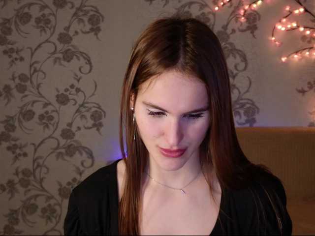 Felicia-Lav's BongaCams show and profile