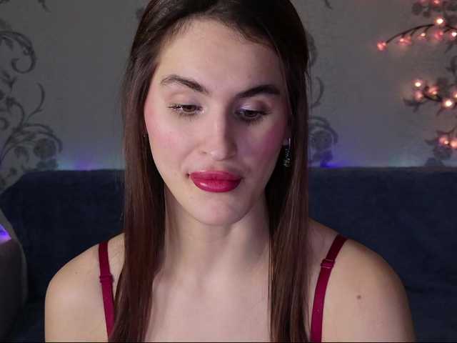 Felicia-Lav's BongaCams show and profile