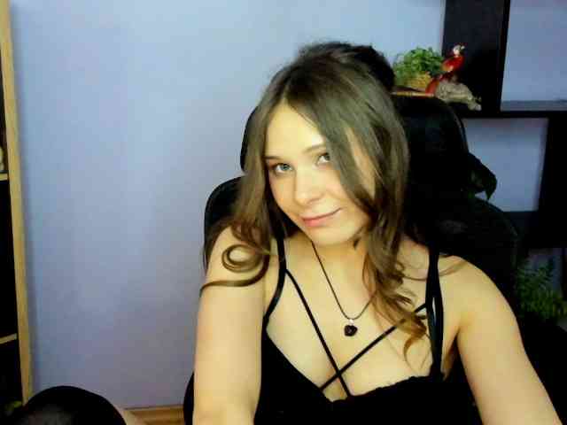 LanaSensitive webcam