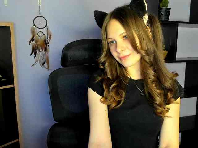 LanaSensitive LanaSensitive