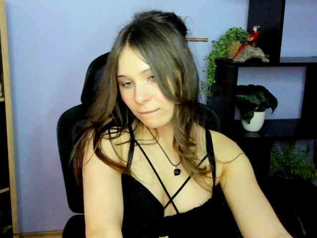 LanaSensitive webcam