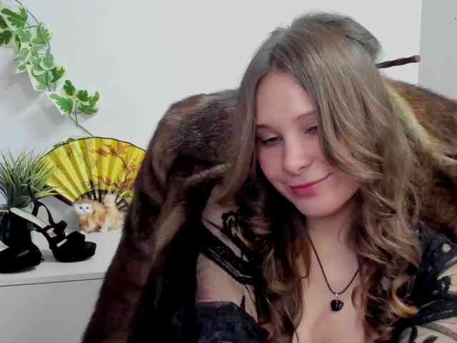 LanaSensitive Live Webcam on BongaCams