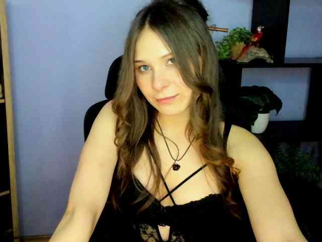 LanaSensitive webcam