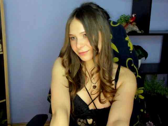 LanaSensitive webcam