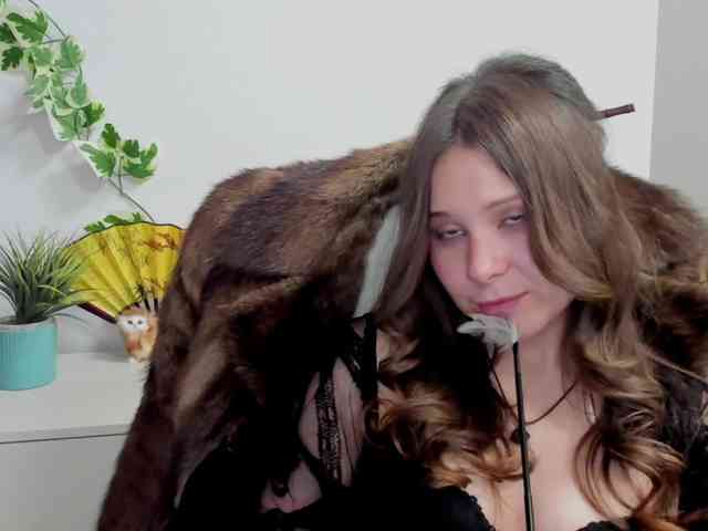 LanaSensitive Live Webcam on BongaCams