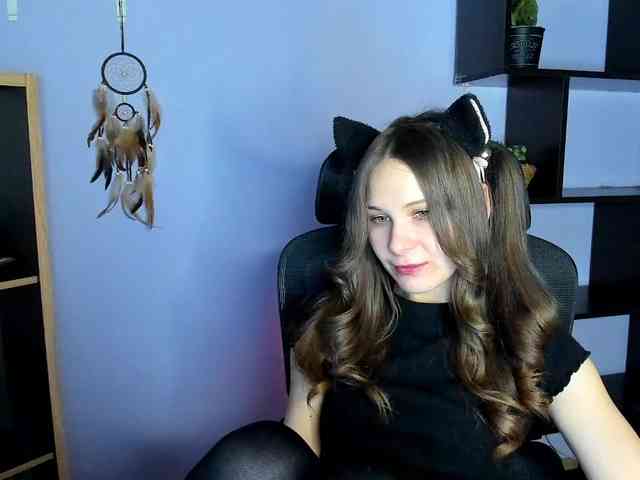 LanaSensitive webcam