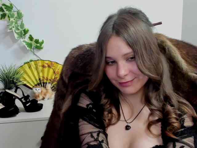 LanaSensitive webcam