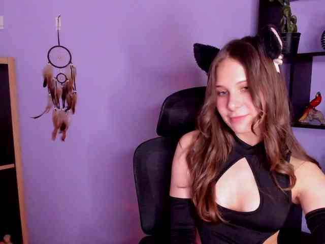 LanaSensitive webcam