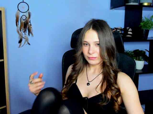 LanaSensitive webcam