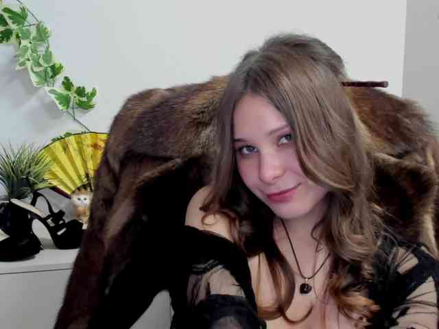 LanaSensitive webcam