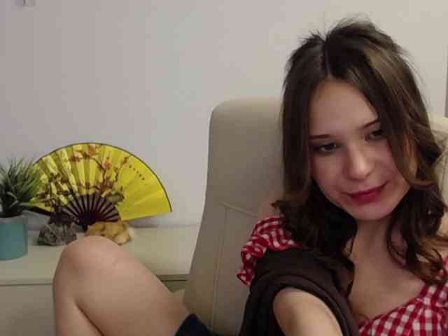 LanaSensitive webcam