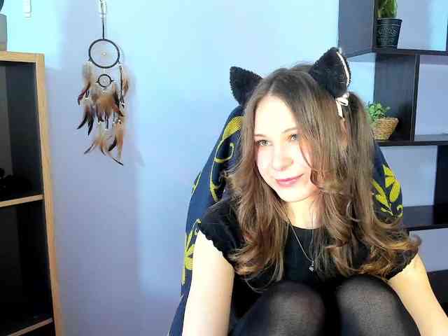 LanaSensitive webcam