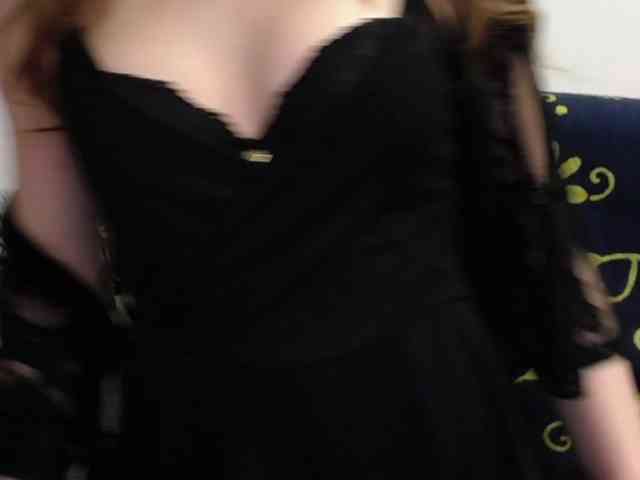 LanaSensitive webcam