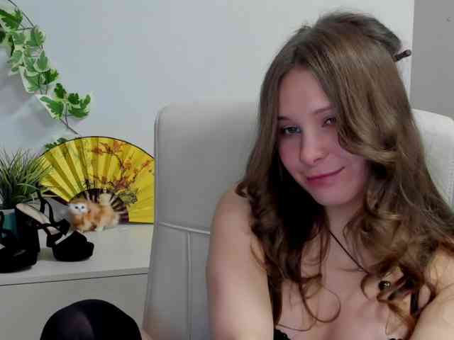 LanaSensitive webcam