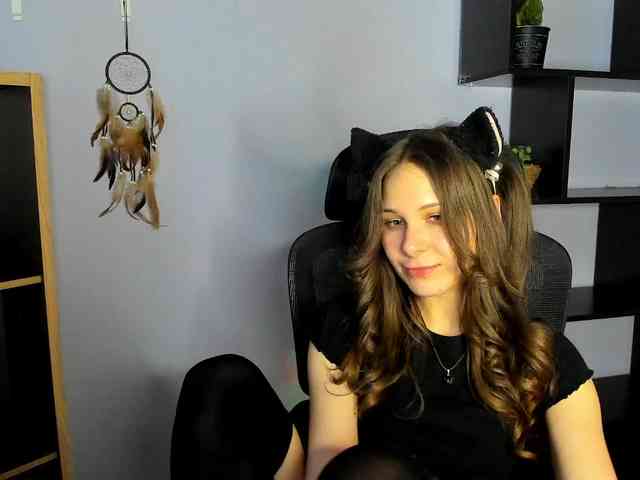 LanaSensitive webcam