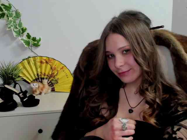 LanaSensitive Live Webcam on BongaCams