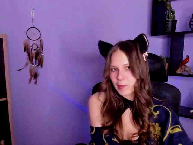 LanaSensitive webcam