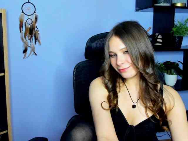 LanaSensitive webcam