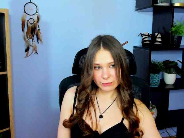 LanaSensitive webcam