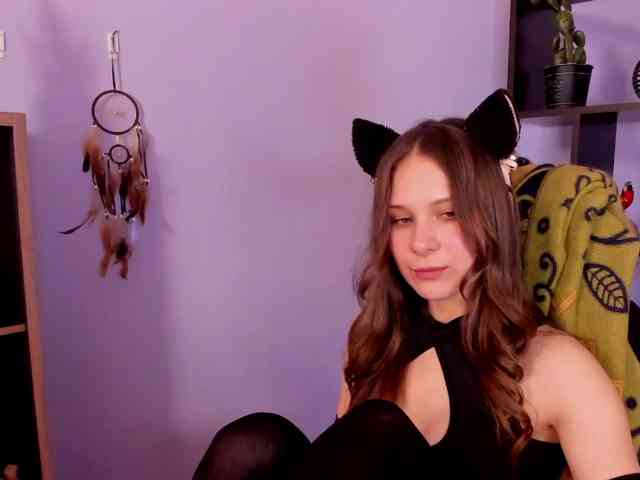 LanaSensitive webcam