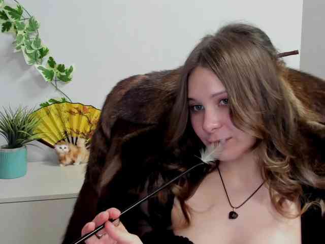 LanaSensitive webcam