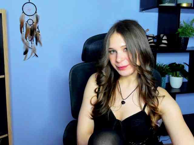 LanaSensitive webcam