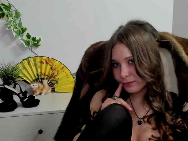 LanaSensitive webcam