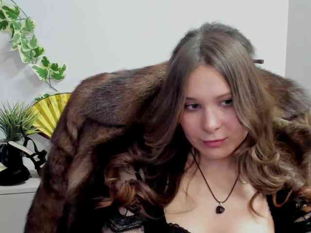 LanaSensitive webcam