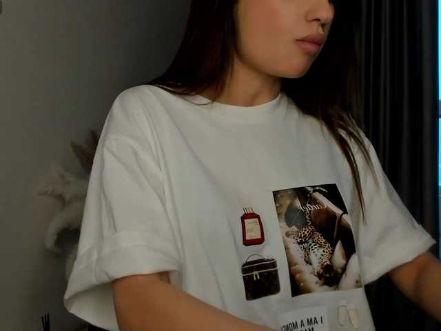 Loura Melody (LouraMelody)