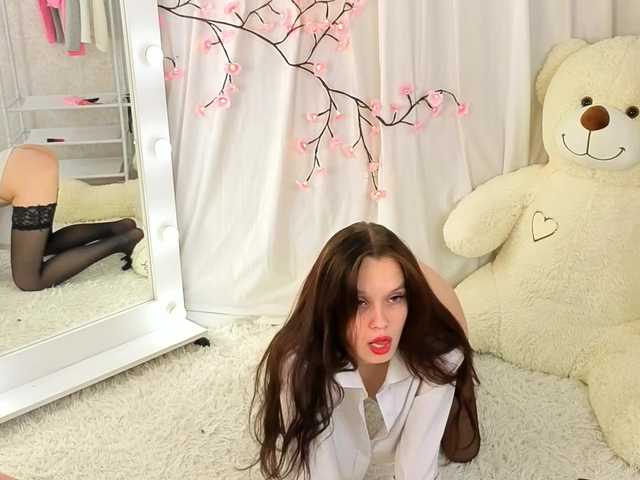 NovaOrbit's BongaCams show and profile