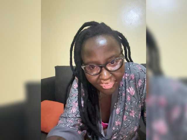 WillaSara's BongaCams show and profile