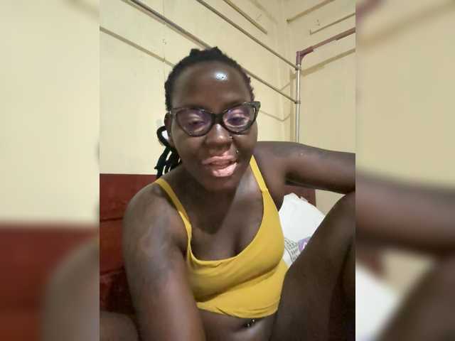 WillaSara's BongaCams show and profile