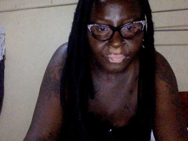 WillaSara's BongaCams show and profile